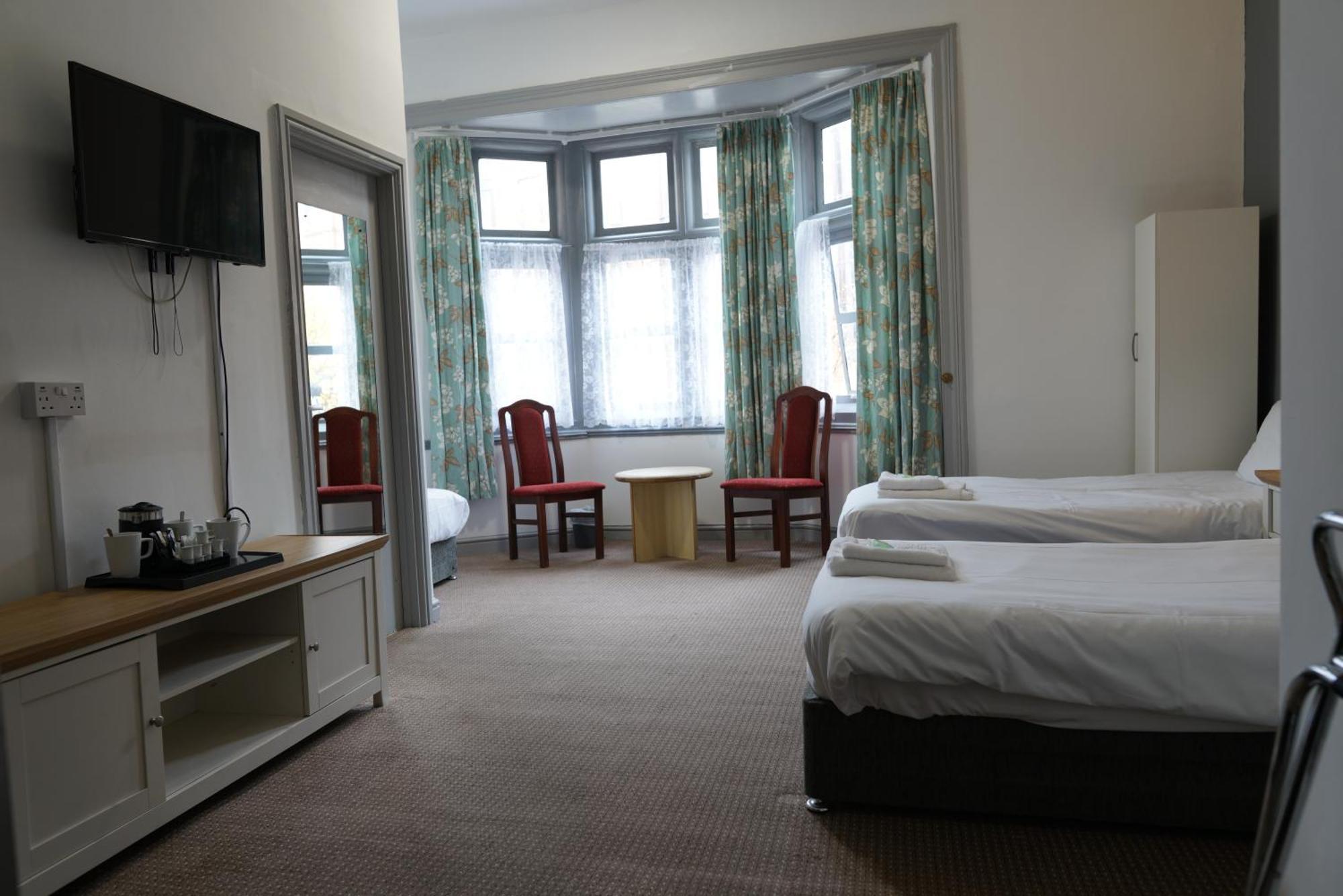 Royal Hotel Кеттерінг Екстер'єр фото